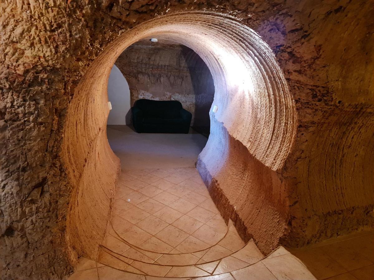 Underwood Court Fresh Dugout- Hosted By Coober Pedy Accommodations Exteriör bild