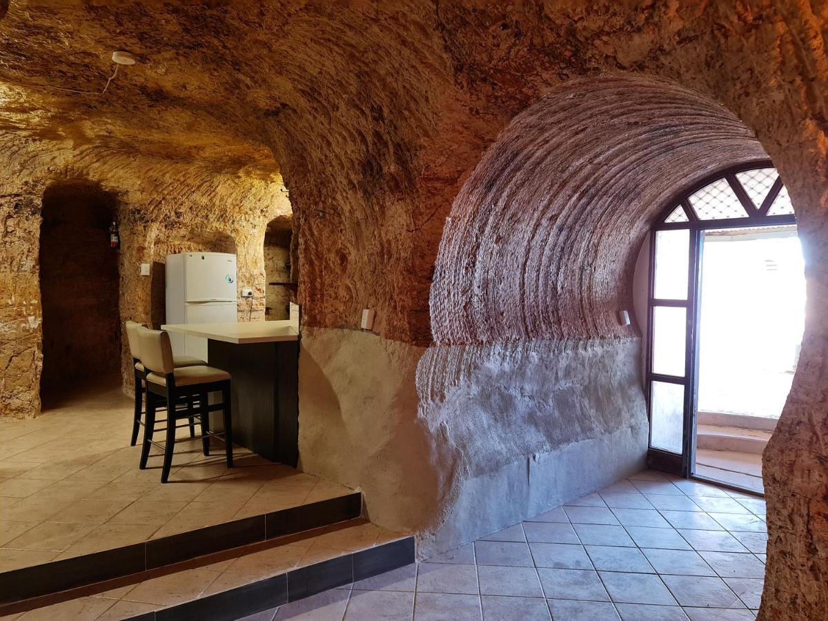 Underwood Court Fresh Dugout- Hosted By Coober Pedy Accommodations Exteriör bild